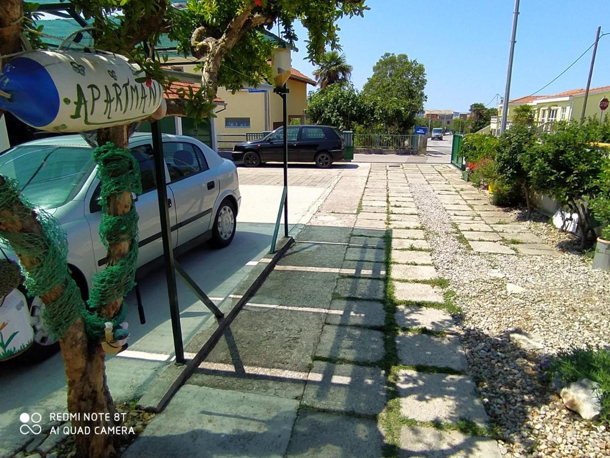 Apartments Ante Трибунь Экстерьер фото