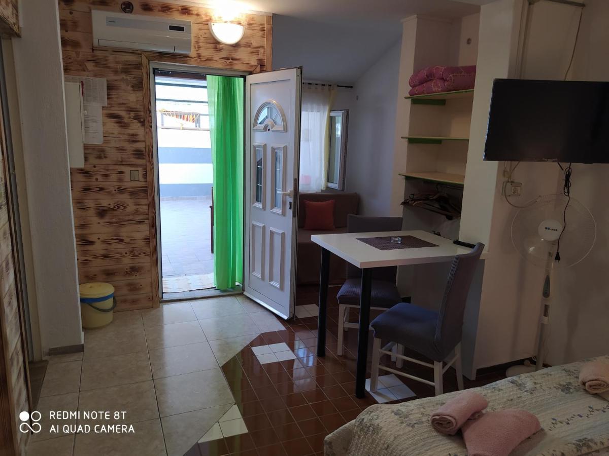 Apartments Ante Трибунь Экстерьер фото