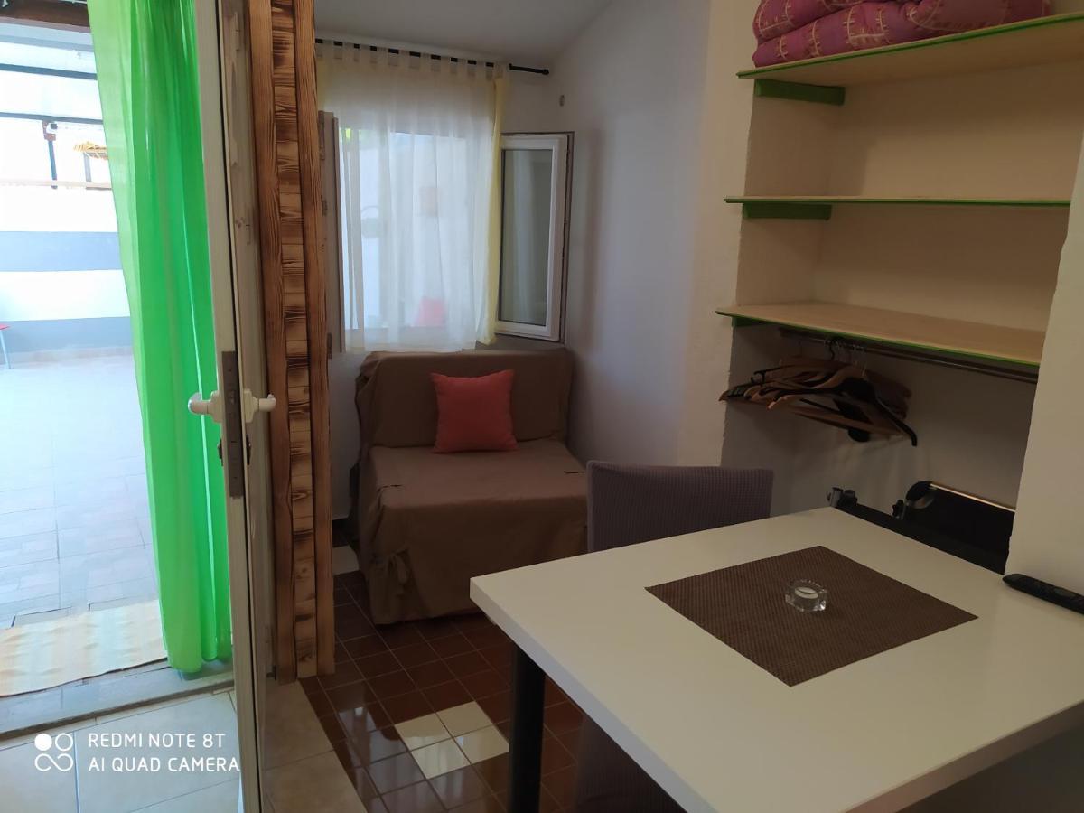 Apartments Ante Трибунь Экстерьер фото